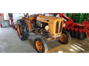 Tracteur agricole Fiat 411R: photos 1