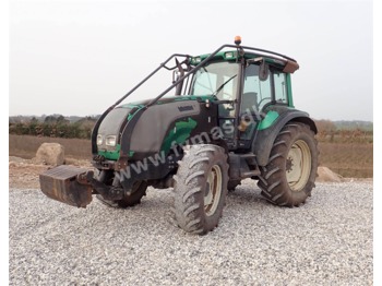 Tracteur agricole Valtra M120-4 Speed 40-45 km/h: photos 1