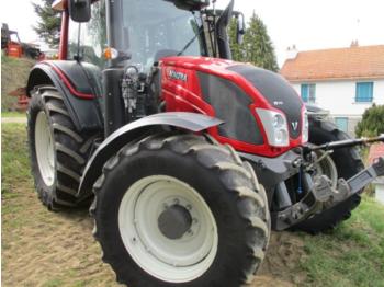 Tracteur agricole Valtra N113H5: photos 1